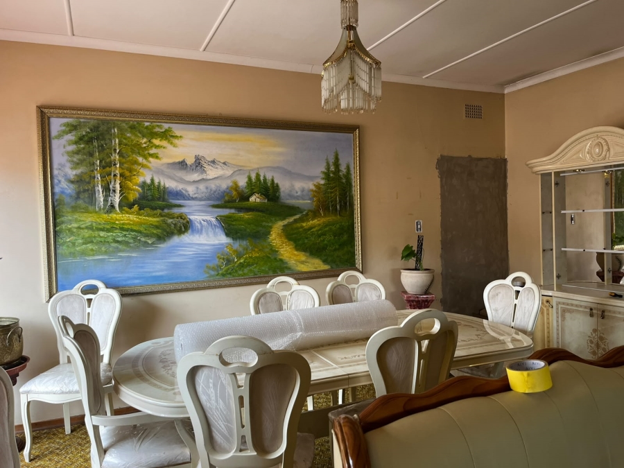 5 Bedroom Property for Sale in Meiringspark North West